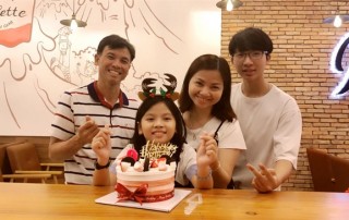 23-nam-chung-moi-thu-tu-cuoc-song-den-cong-viec-ho-van-them-duoc-o-ben-nhau-hinh-6